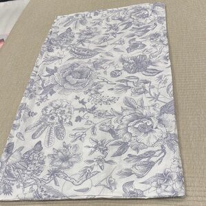 Ecocott King Envelope Closure Pillowcases Vintage Floral Pattern Gray White New
